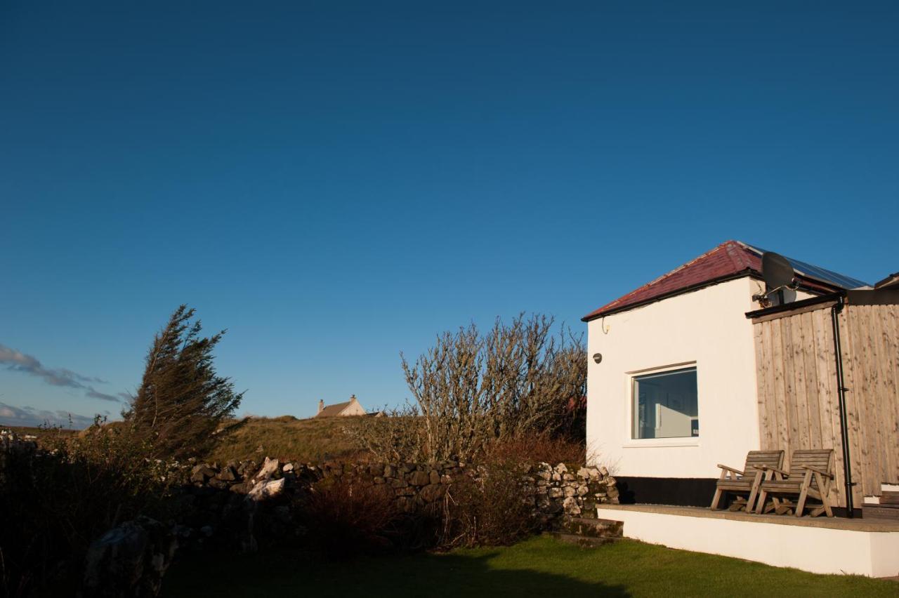 An Cala Beag Self Catering Apartment On The Waternish Peninsula Hallin Eksteriør billede